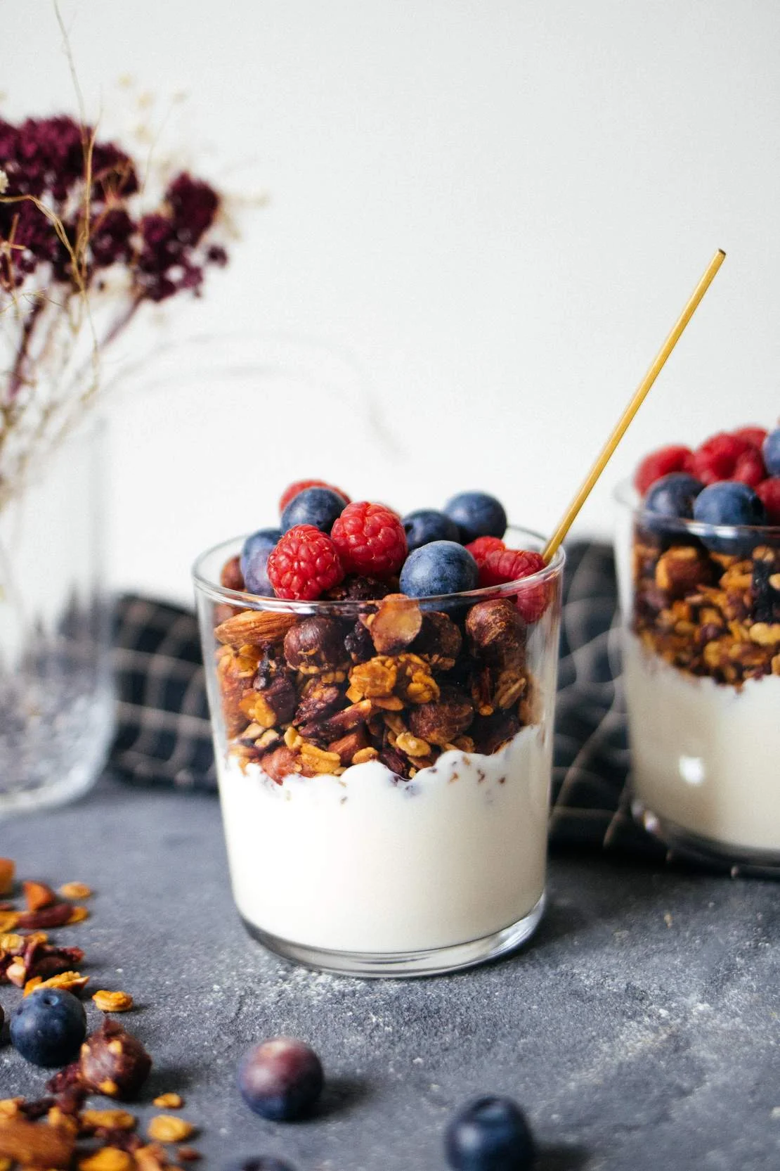 Veganes Blaubeer-Granola